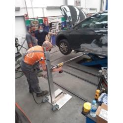 Tour de tirage pour carrossiers RAPID PULLER L